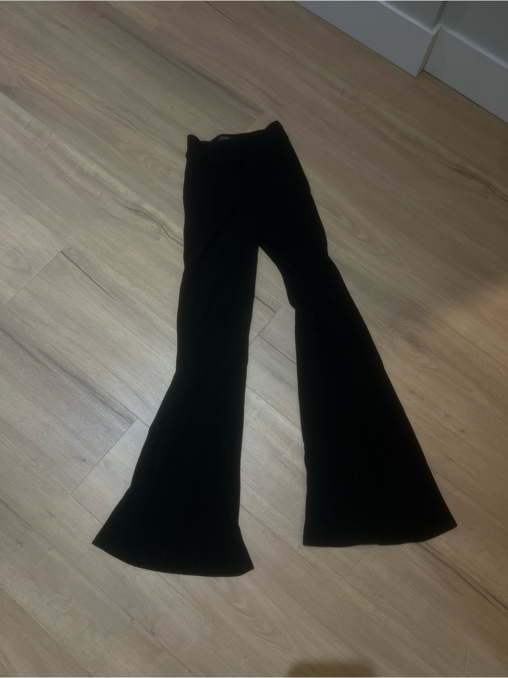 Black Flared Leggings - Comfortable Everyday Bottoms